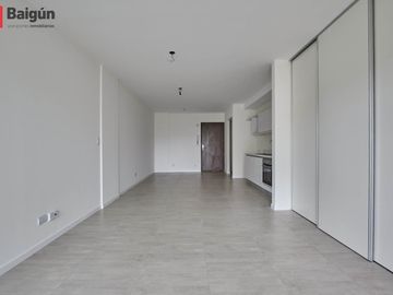 Amplio monoambiente en Villa Urquiza