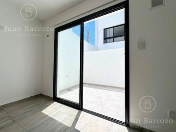 Venta EN POZO. Monoambiente en Lomas de Zamora