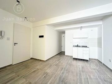 Venta EN POZO. Monoambiente en Lomas de Zamora