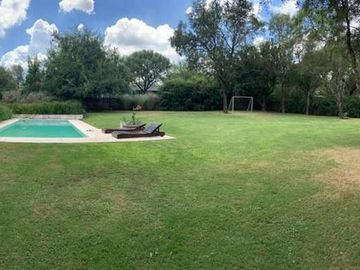 Venta Casa 3 Dormitorios Bº Country La Herradura