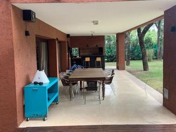 Venta Casa 3 Dormitorios Bº Country La Herradura
