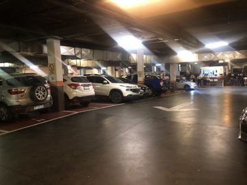 Alquiler - Cochera - Córdoba - Centro - Olmos Suites
