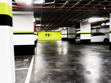Alquiler - Cochera - Córdoba - Centro - Olmos Suites