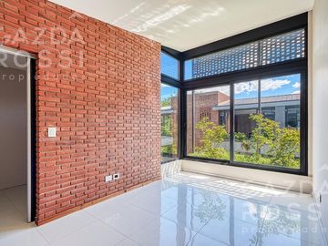 Casa en venta en Adrogue