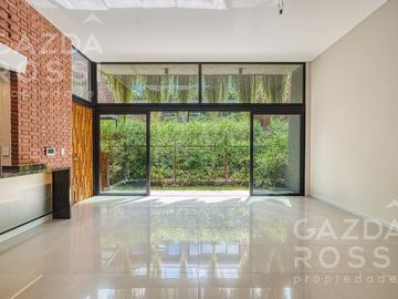 Casa en venta en Adrogue