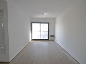 RAMÓN FALCÓN 4945 - 9º A: 3amb.    BALCÓN TERRAZA A ESTRENAR