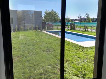 Casa - El Canton