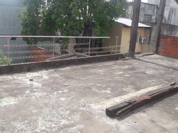 VIRREY CISNEROS 9000 - GALPON 500 MTS - J.L.SUAREZ - VENDE
