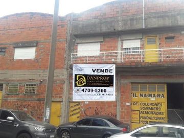 VIRREY CISNEROS 9000 - GALPON 500 MTS - J.L.SUAREZ - VENDE