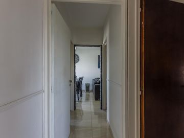 Venta departamento de 4 ambientes con balcón en Ciudadela - VISTA ABIERTA