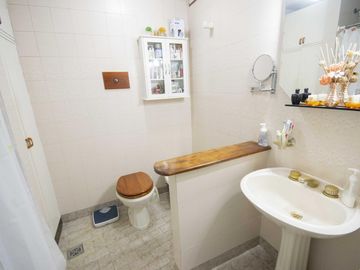 Departamento de 3 ambientes en venta, en Martínez.