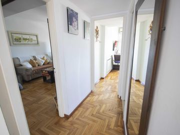 Departamento de 3 ambientes en venta, en Martínez.
