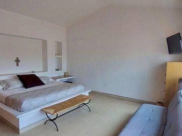 CASA EN KLOSTER SUMIYA