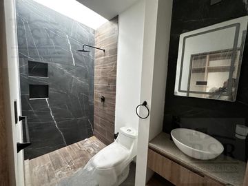 CASA EN VENTA EN FRACCIONAMIENTO  ESMERALDA V EN SAN MATEO ATENCO