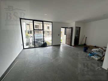 CASA EN VENTA EN FRACCIONAMIENTO  ESMERALDA V EN SAN MATEO ATENCO