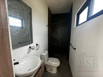 CASA EN VENTA EN FRACCIONAMIENTO  ESMERALDA V EN SAN MATEO ATENCO