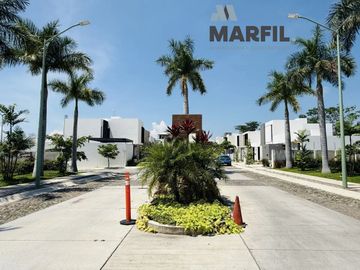 Casa 1 Planta 3 Recámaras Zona Norte Residencial Colima ZENTRALIA Coto