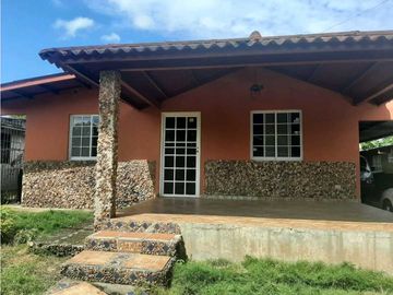 VENTA DE CASA EN SAN ANTONIO SANTIAGO