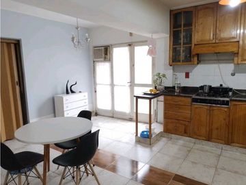 VENTA CASA 2 PLANTAS- B° JARDIN TRAPICHE, ZONA PRIVILEGIADA GODOY CRUZ