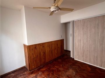 VENDE CASA EN BARRIO TRAPICHE GODOY CRUZ