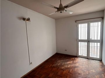 VENDE CASA EN BARRIO TRAPICHE GODOY CRUZ