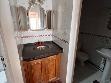 VENDE CASA EN BARRIO TRAPICHE GODOY CRUZ