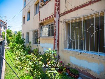 Departamento en Venta en Profesor Juan Gomez Millas