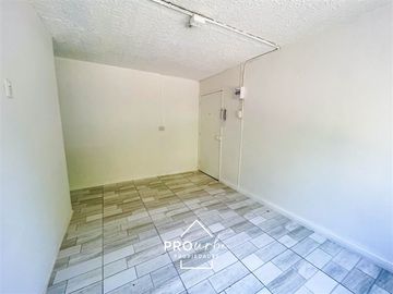 Departamento en Venta en Profesor Juan Gomez Millas
