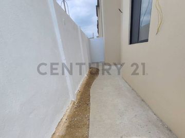 Venta Departamento de Estreno en Urb. Costa Brisa, Vía a la Costa