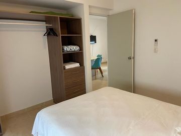 Venta de departamento en planta baja, privada Real Ibiza Plus, Playa del Carmen
