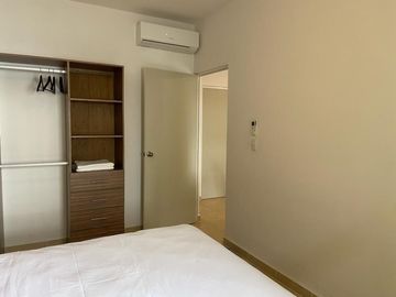 Venta de departamento en planta baja, privada Real Ibiza Plus, Playa del Carmen