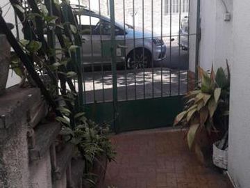 BRASIL 600  - CASA 3 AMB    LOCAL   GALPON  - V. MARTELLI