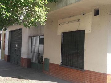 BRASIL 600  - CASA 3 AMB    LOCAL   GALPON  - V. MARTELLI