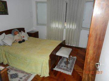 MORRIS 1500 - CASA 5 AMB - LOTE 260 MTS - SAN ANDRES - VENDE