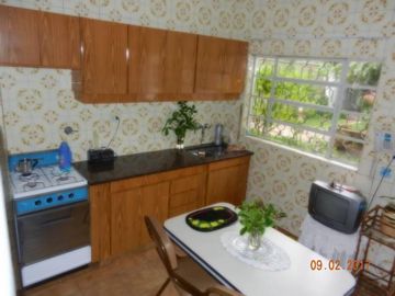 MORRIS 1500 - CASA 5 AMB - LOTE 260 MTS - SAN ANDRES - VENDE