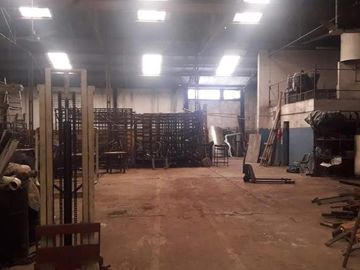LAS HERAS 4700 - GALPON - V. MARTELLI