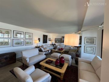 Departamento en Venta en Raul labbe 13800