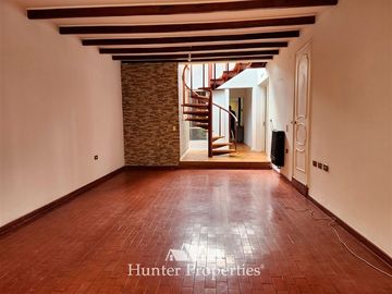 Casa en Venta en Sector Colegio Grange, entre Loreley y Reina Victoria
