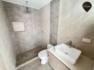 Casa de venta en Av. Roma – código:21461