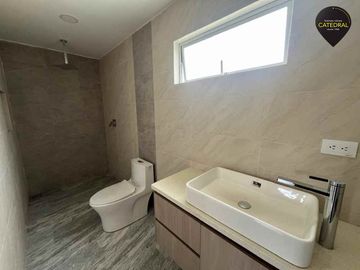 Casa de venta en Av. Roma – código:21461