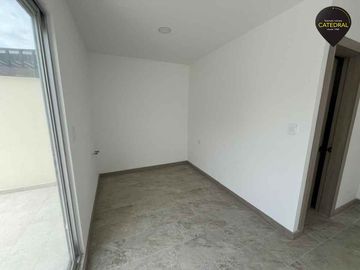 Casa de venta en Av. Roma – código:21461