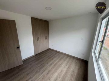 Casa de venta en Av. Roma – código:21461