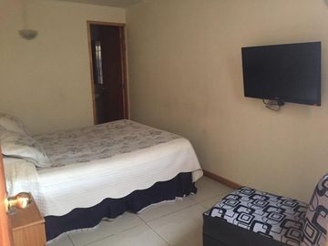Hotel de 34 habitaciones con baño privado en Santiago Centro