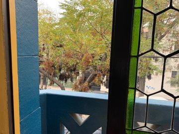 Hotel de 34 habitaciones con baño privado en Santiago Centro