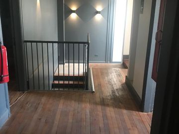 Hotel de 34 habitaciones con baño privado en Santiago Centro