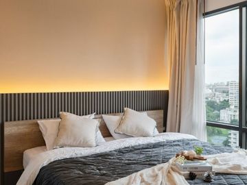 Newly renovated unit, inspected and fixed by professionals