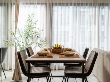Newly renovated unit, inspected and fixed by professionals