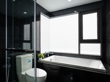 Newly renovated unit, inspected and fixed by professionals