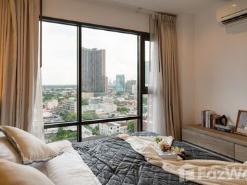 Newly renovated unit, inspected and fixed by professionals