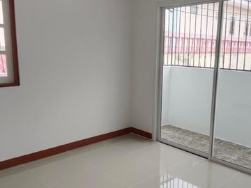 FOR SELL townhouse Baan Pruksa 9 MRT-Bangkapi CX-105557